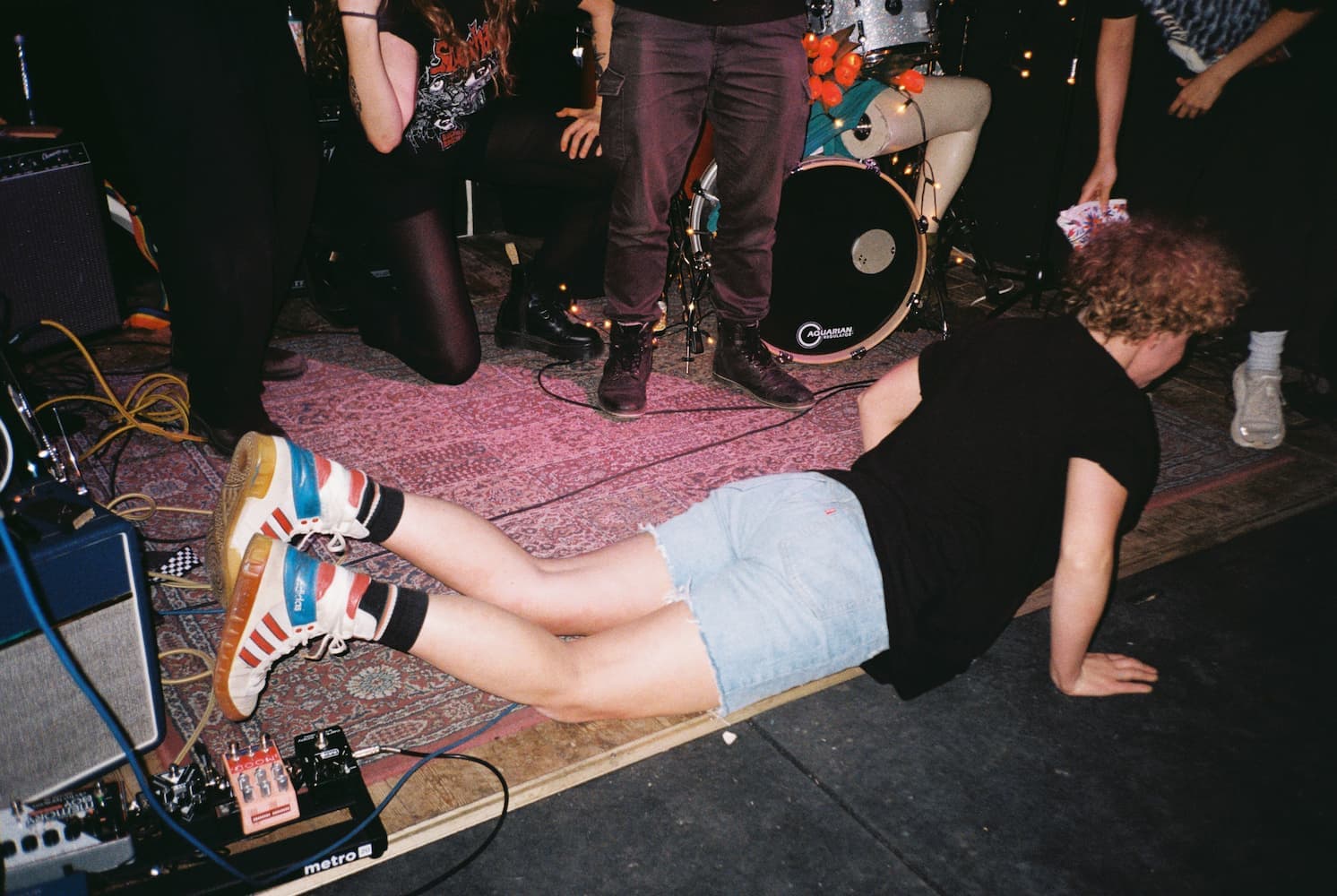 Slug hall concert, Inger worm